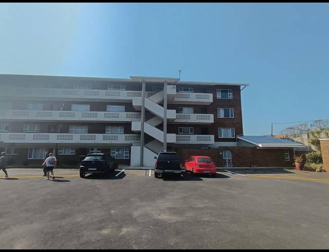 2 BEDROOM APARTMENT FOR SALE IN MANABA BEACH